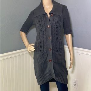 Between Me & You Short Sleeve Sweeter Med